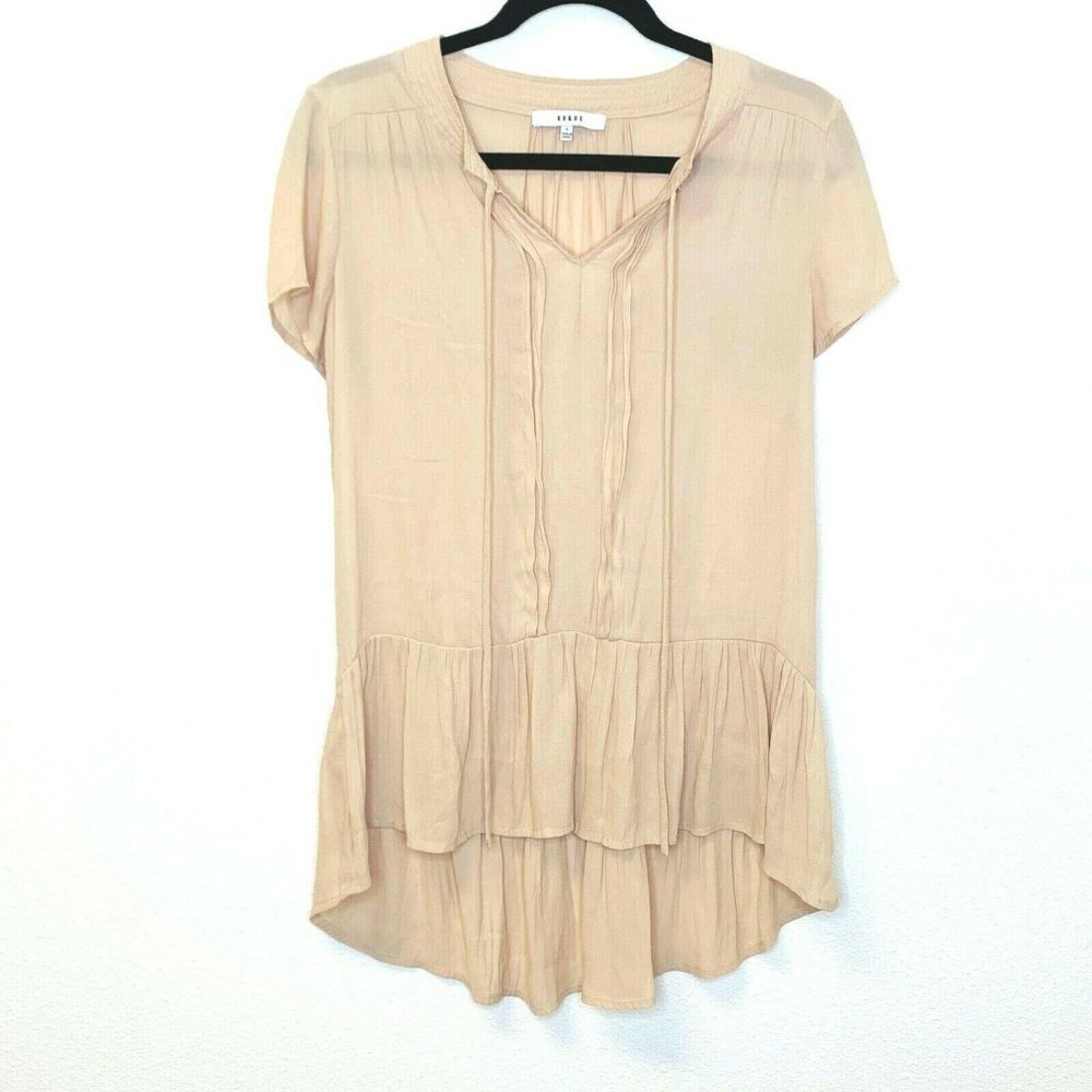 Ro & De Split Neck Ruffle Hem Short Sleeve Top